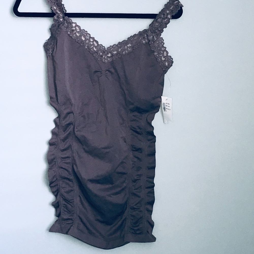 Kismet - NWT - Brown With Stay Up Lace Straps SZ L